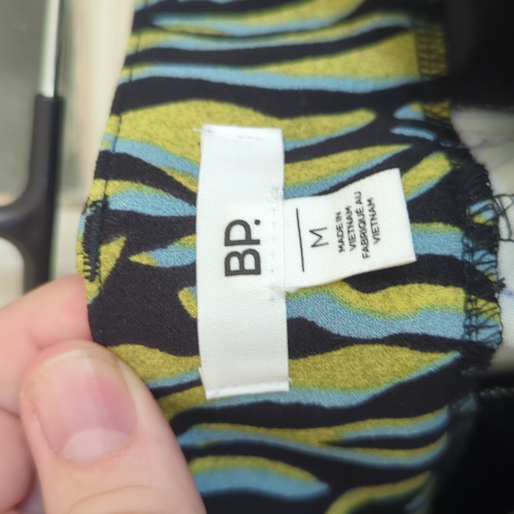 BP Pattern Pants - Picture 3 of 3